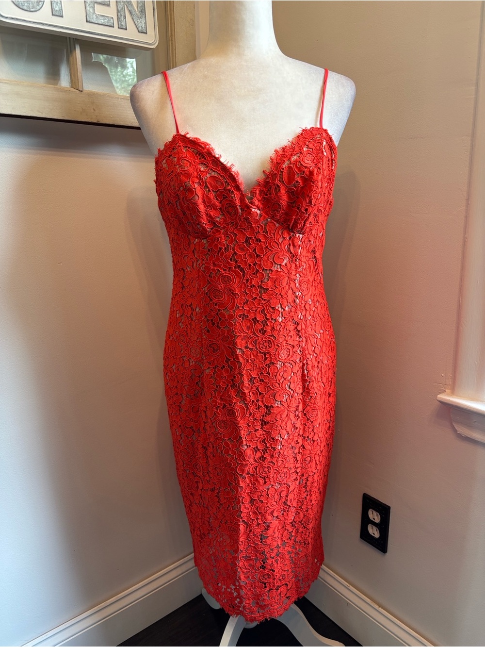 Bardot Sienna Lace Midi Dress in Paprika NWT